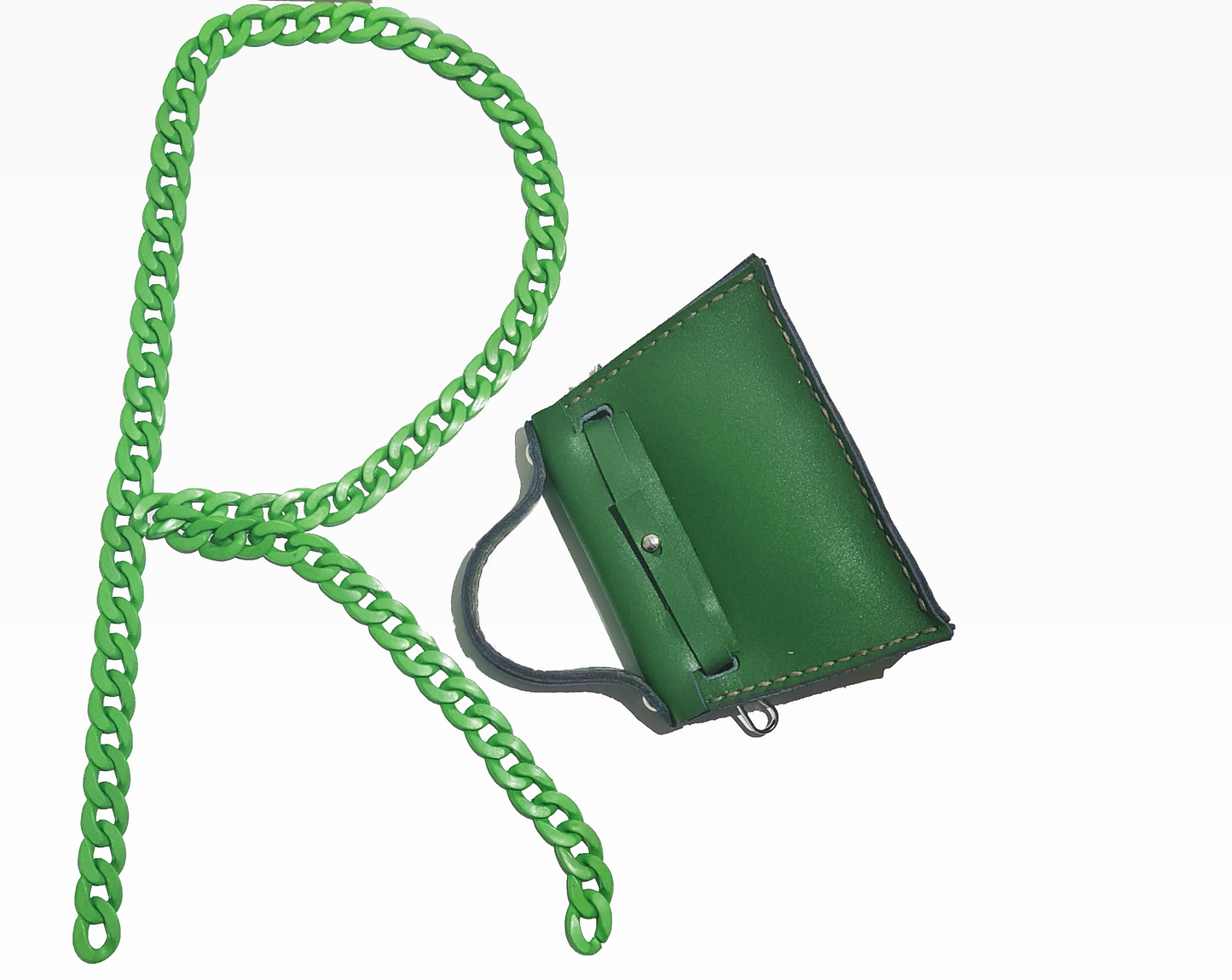 Mini green bag with a plastic chain